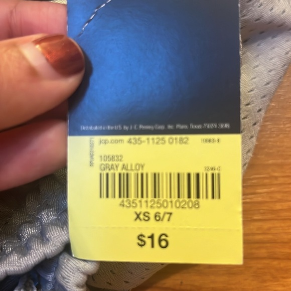 Nwt Xersion grey athletic shorts XS 6/7 - Picture 5 of 5